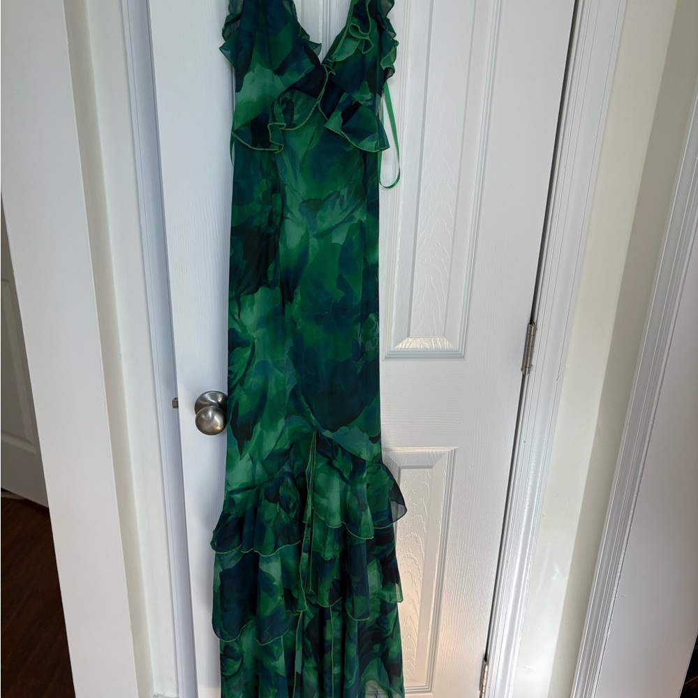 Elegant Green Ruffle Maxi Dress